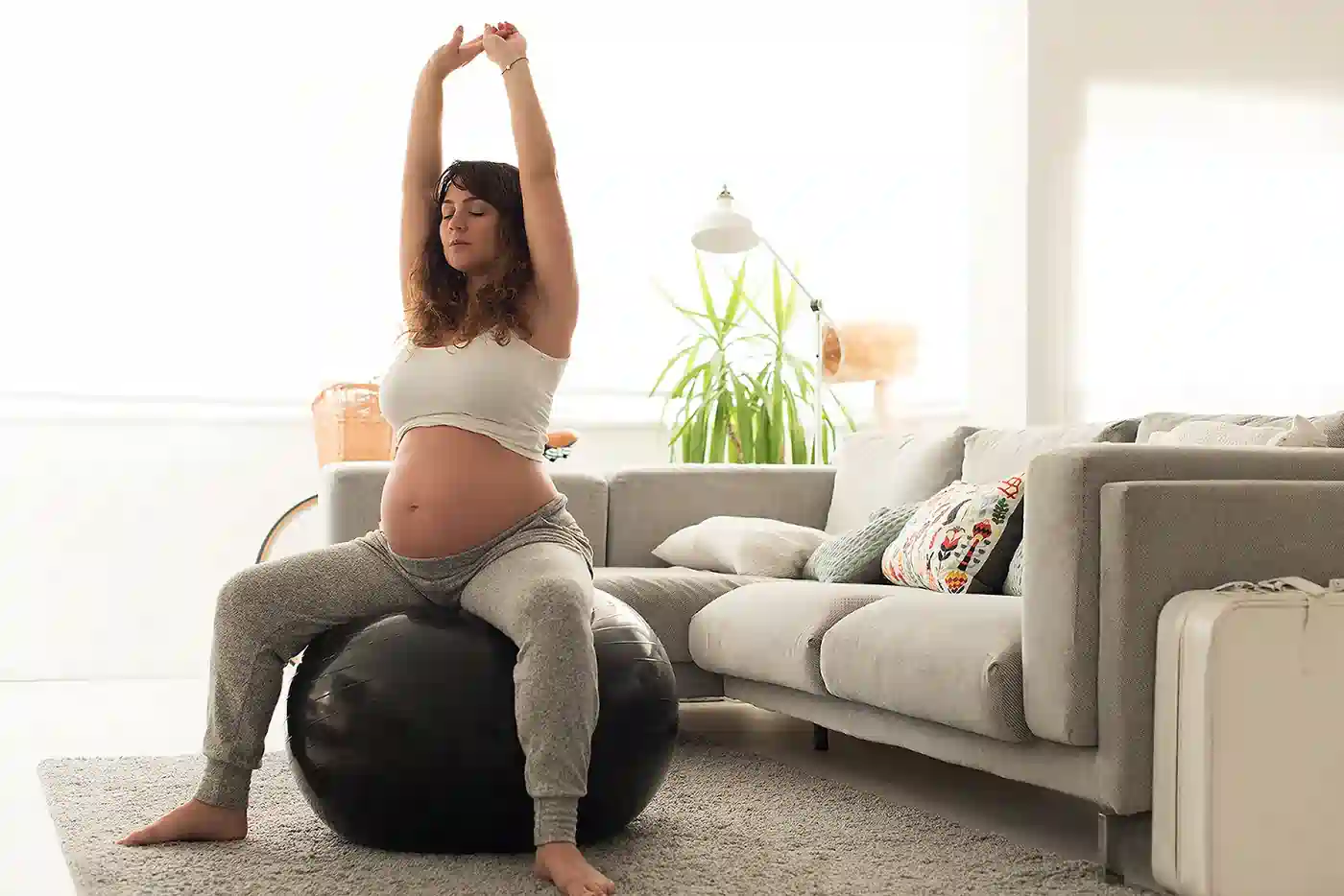 How to Support Your Core Safely During Pregnancy Wincanton